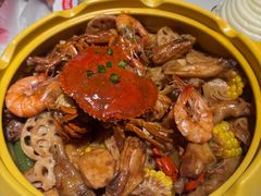 -多嘴肉蟹煲(万达店)