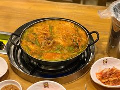 -喇喇排骨火锅·传统韩式脊骨汤(望京西园总店)