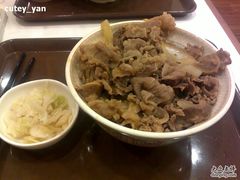 超值碗牛肉饭~~真的很超值~~-食其家·牛丼咖喱(金桥国际店)