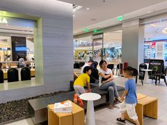 -喜茶(杭州滨江宝龙店)