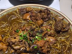 -老码头黑皮肘子锅包肉(赣水路店)