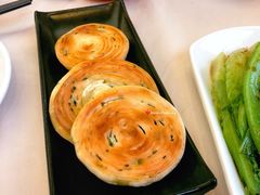 葱油饼-圣龙酒家