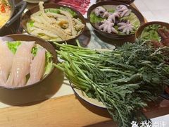 -渝掌柜重庆老火锅餐厅(酒吧街店)