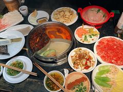 -周师兄大刀腰片火锅(洪崖洞旗舰店)