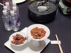 -忆江南·临江鱼馆