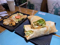-八月美食小馆(银泰城总店)