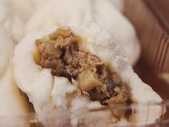 腌笃鲜包子-白玉兰食品(汇联商厦店)