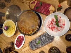 -黔诚多彩火锅(甲秀楼店)