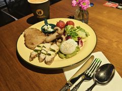 -JINNS锦时 steak&pizza(浸信会礼拜堂旧址店)