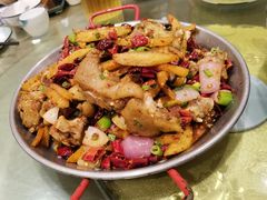 -雷祖芳老妈蹄花店