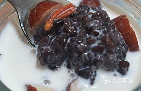 Red Date Milk Blood Rice Dessert