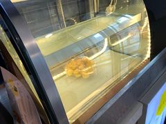 面包甜点陈列柜-自家做泡芙(凤城七路大融城店)
