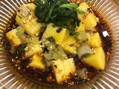 -宣海荣锅贴大王·陕味小吃集(钟楼店)