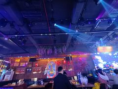 -喜鹊音乐酒馆(西街店)