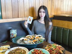 -曼听小寨海鲜烧烤·大连辣炒大王(盖州街店)