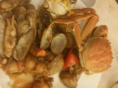 -东方红海鲜百汇(国际大厦店)