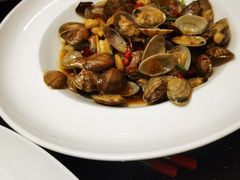 -香山湖家家宴(中山陵店)