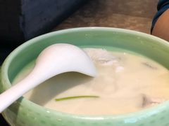 仨钟头老汤鱼片-局气 烤鸭·北京菜(光华路店)