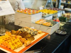 -圣丰索菲特·2 On 988 Café 自助餐厅
