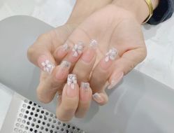 -雅洁美甲美睫