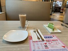 -必胜客(绿地新都会店)