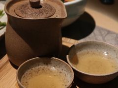 -穹六人间 people 6(岳阳路店)
