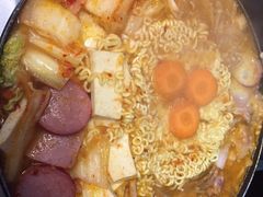 -炙韩料理·部队锅专门店