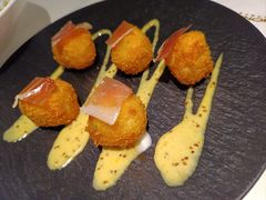 -MONICH牛排融合餐厅(和义大道购物中心店)