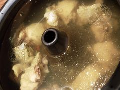 -云海肴·汽锅鸡·云南菜(天山百盛优客店)