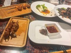 -乡村馕坑肉·烧烤·新疆菜·本地人更爱吃(阿勒泰首店)