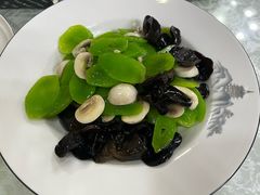 -六和聚传统烤鸭.天津菜(和平店)