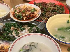 -老方桌烂蹄花川菜馆(九龙坡店)