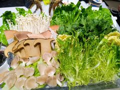 -红鼎豆捞·非遗鲍皇汤火锅(宝丰路店)