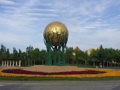 -亿利库布其七星湖沙漠生态旅游区