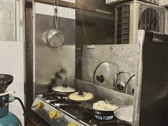-无名氏宵夜小摊(祝家三姐妹馄饨店)