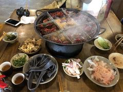 -白乐天毛肚火锅馆(南滨路店)
