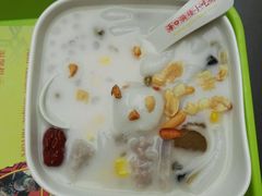 清凉补-海口骑楼小吃街