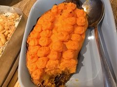 -蜜桃餐厅·伴山(湖滨商业街店)