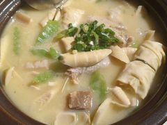 -筱爷叔·上海传统手工菜(玉树路店)