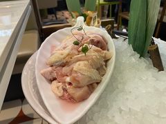 -洪氏嗨捞·广东猪肚鸡·椰子鸡火锅(西咸万象城店)