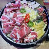 天冷了适合吃韩式火锅啦[调皮]