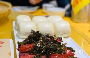 Li Ji Tea-Scented Pork