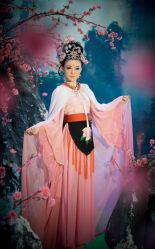 -九月鹰飞汉服摄影工作室