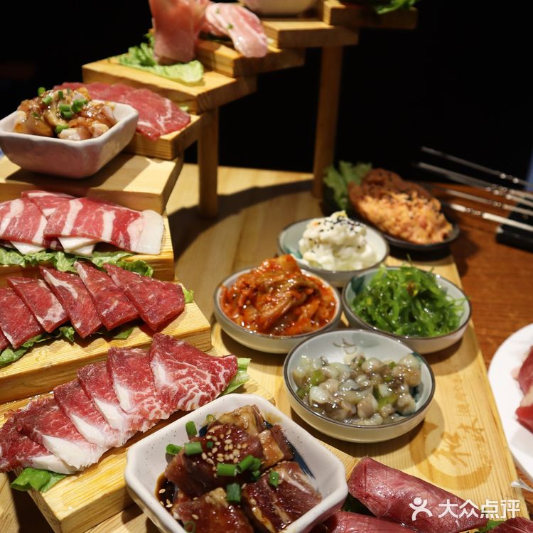 肉食动物的生日蛋糕🎂生日蛋糕不一定是奶油的