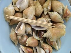 -东海岸人工湖美食村