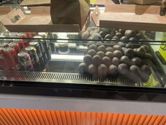 -油梨树 AVOCADO TREE(亮马桥店)