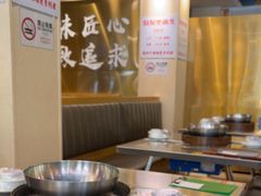 -胡须佬鸡煲四季火锅店(石厦西村直营店)