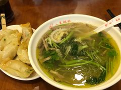 -小姜锅贴(凤凰街店)