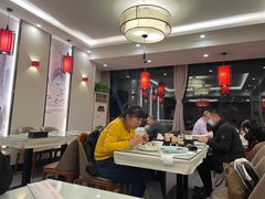 大堂-八珍饺子·烤鸭·家常菜