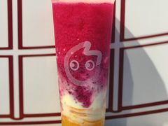 红果小姐姐-CoCo都可(恒隆456店)